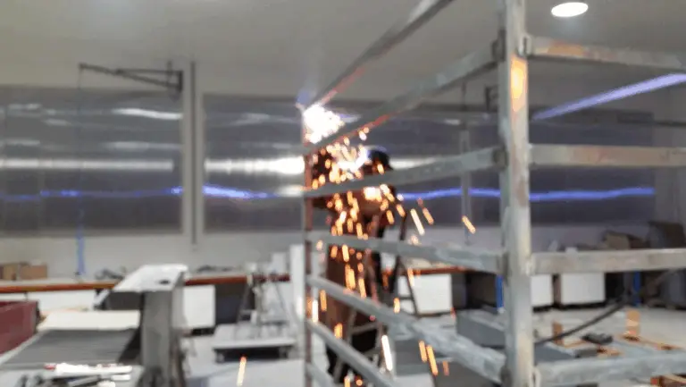 Schweißkonstruktionen, CAD-Service, CAD-Konstruktion, Maschinenbau, Anlagenbau, technische Zeichnungen, Dokumentationen, Rendering, technische Animationen, Michael Küng Maschinenbau Emkatech GmbH